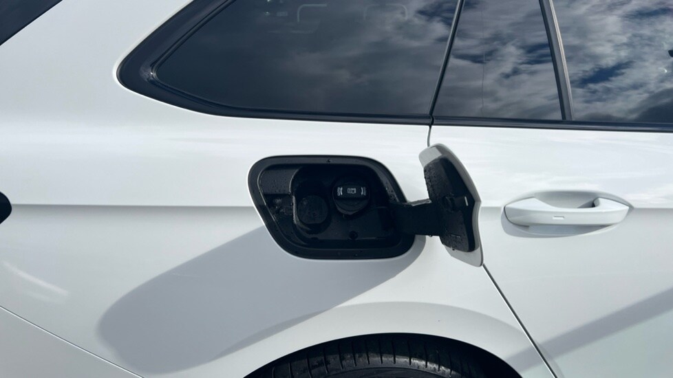 Used Volkswagen Passat 2024 for sale - 76086885: Photo 29