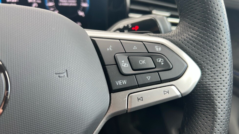 Used Volkswagen Passat 2024 for sale - 76086885: Photo 30