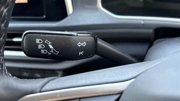 Used Volkswagen T-Roc 2023 for sale - 76096023: Photo 33