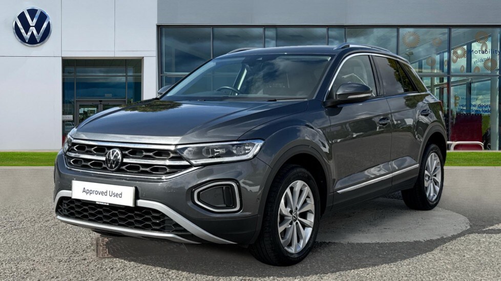 Used Volkswagen T-Roc 2023 for sale - 76096023: Photo 7