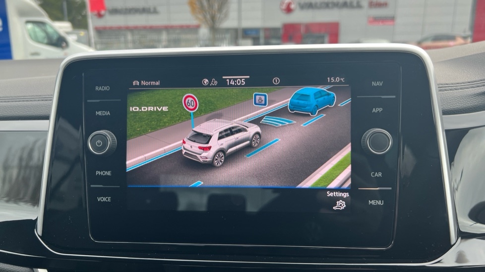 Used Volkswagen T-Roc 2025 for sale - 76717495: Photo 45