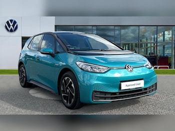 2022 - 150kW Life Pro Performance 58kWh 5dr Auto