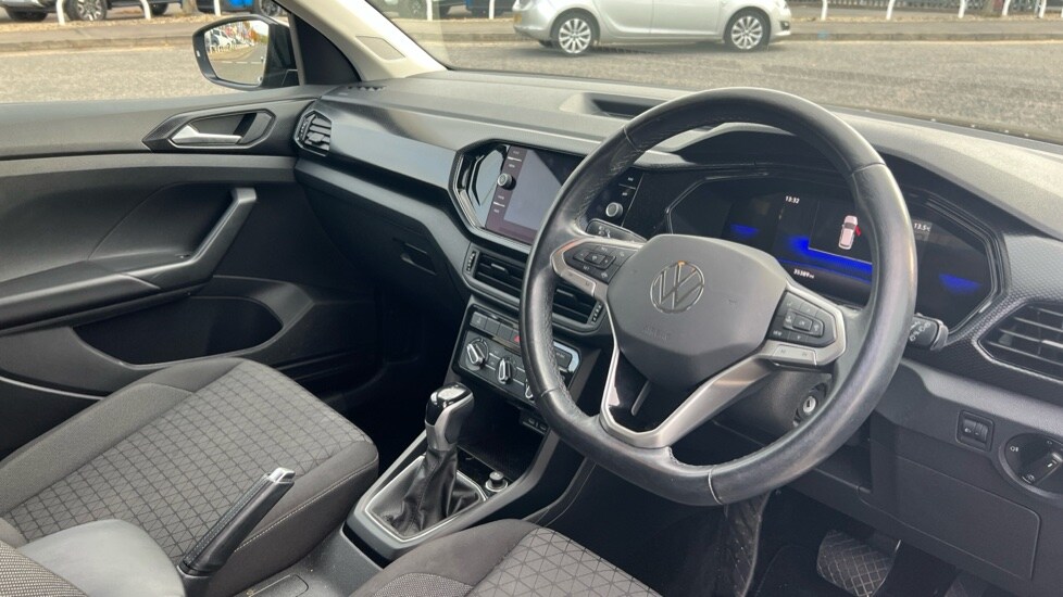 Used Volkswagen T-Cross 2023 for sale - 76563773: Photo 12