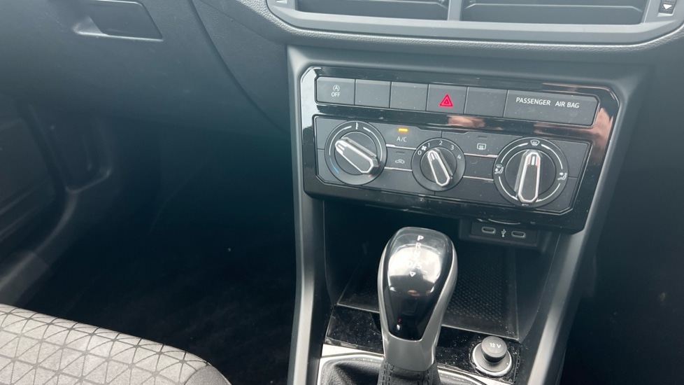 Used Volkswagen T-Cross 2023 for sale - 76563773: Photo 36