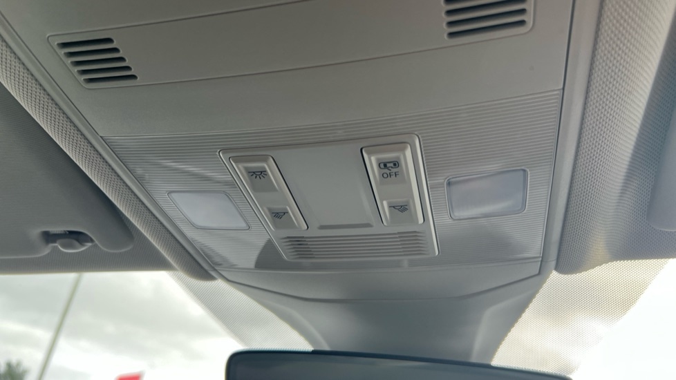 Used Volkswagen T-Cross 2023 for sale - 76563773: Photo 38