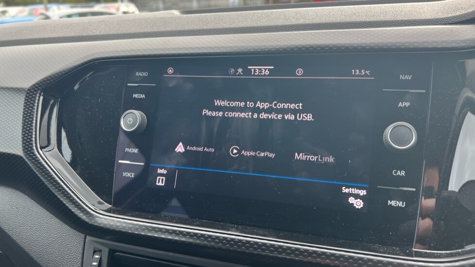 Used Volkswagen T-Cross 2023 for sale - 76563773: Photo 41