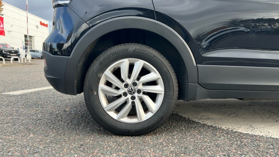 Used Volkswagen T-Cross 2023 for sale - 76563773: Photo 5