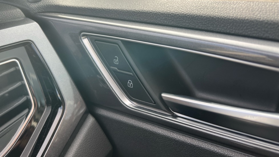 Used Volkswagen Polo 2022 for sale - 76447236: Photo 42