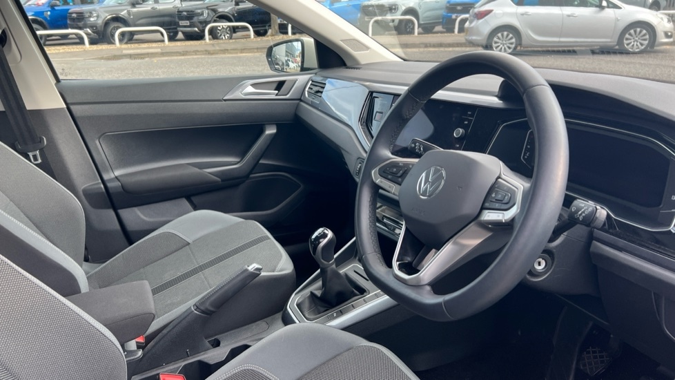 Used Volkswagen Polo 2022 for sale - 76447236: Photo 6