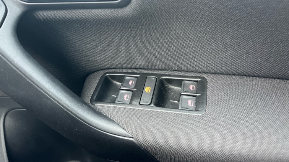 Used Volkswagen Polo 2017 for sale - 76552501: Photo 36