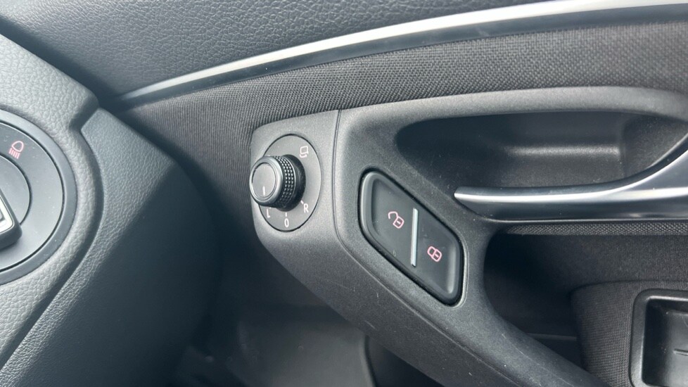 Used Volkswagen Polo 2017 for sale - 76552501: Photo 43