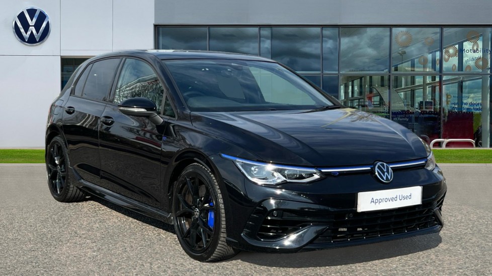 Used Volkswagen Golf 2023 for sale - 76501369: Photo 1