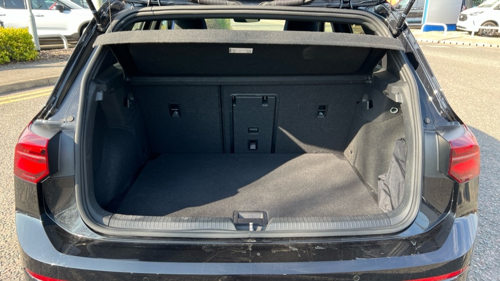 Used Volkswagen Golf 2023 for sale - 76501369: Photo 16