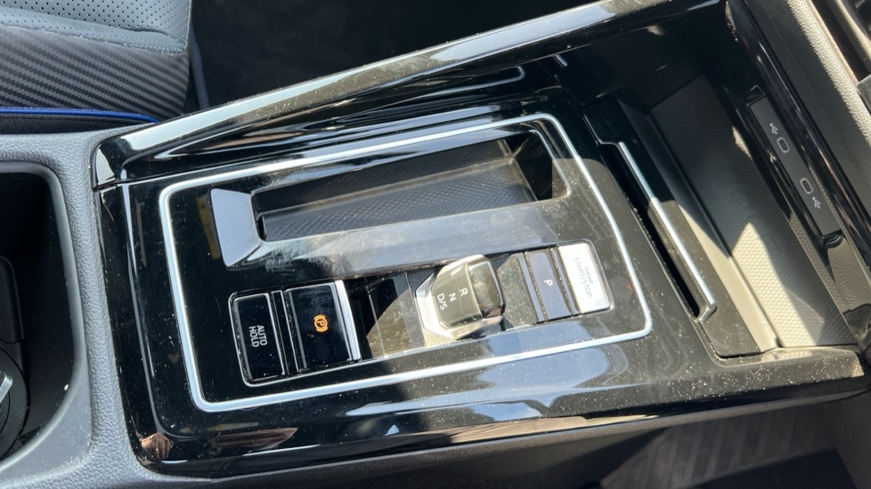 Used Volkswagen Golf 2023 for sale - 76501369: Photo 35