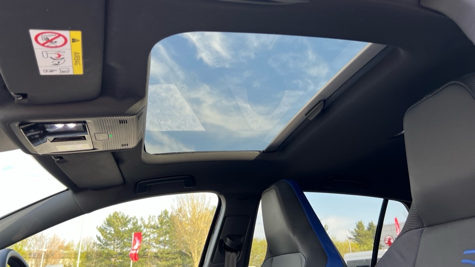 Used Volkswagen Golf 2023 for sale - 76501369: Photo 38