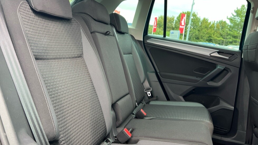 Used Volkswagen Tiguan 2022 for sale - 76008090: Photo 15