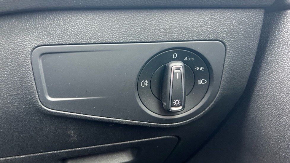 Used Volkswagen Tiguan 2022 for sale - 76008090: Photo 42