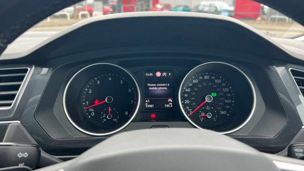 Used Volkswagen Tiguan 2022 for sale - 76008090: Photo 43