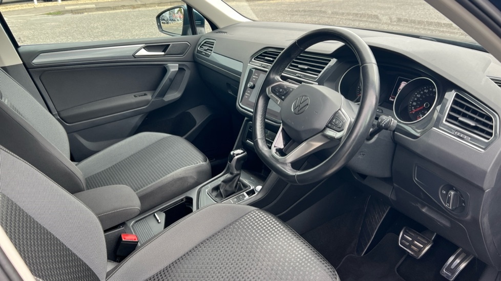 Used Volkswagen Tiguan 2022 for sale - 76008090: Photo 6