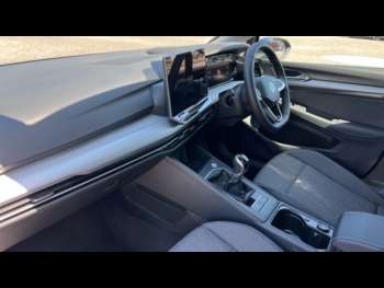 Used Volkswagen Golf 2024 for sale - 74883009: Photo