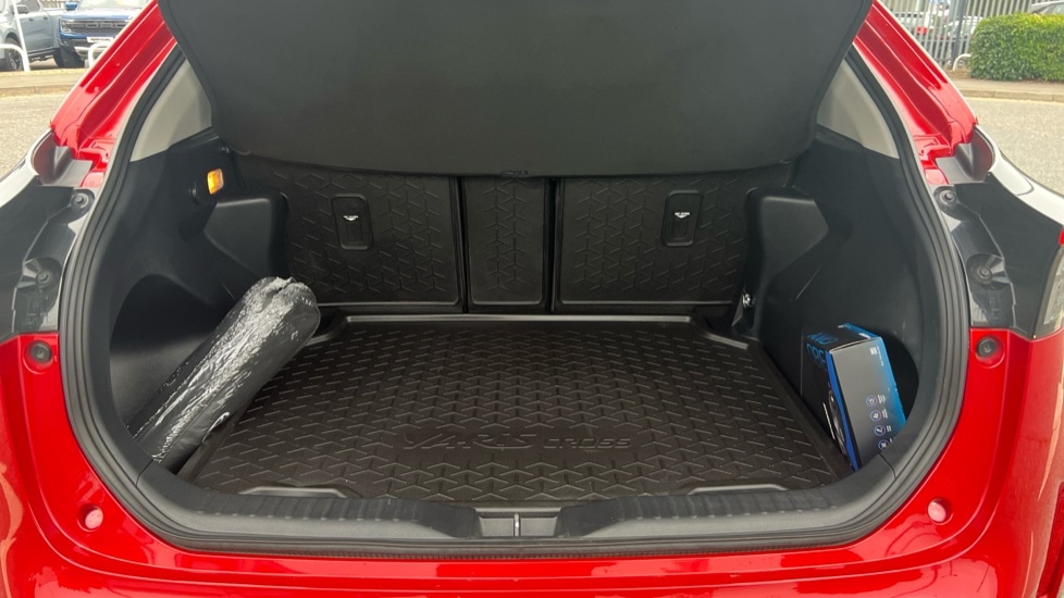 Used Toyota Yaris Cross 2024 for sale - 76234134: Photo 15