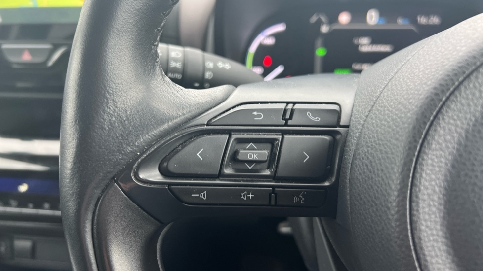 Used Toyota Yaris Cross 2024 for sale - 76234134: Photo 23