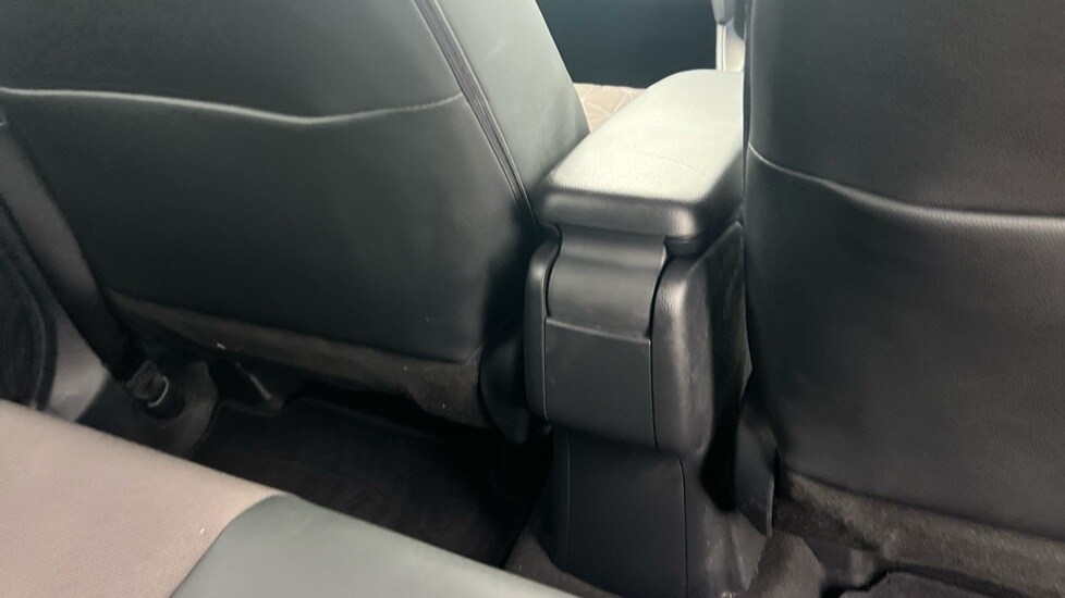 Used Toyota Yaris Cross 2024 for sale - 76234134: Photo 33