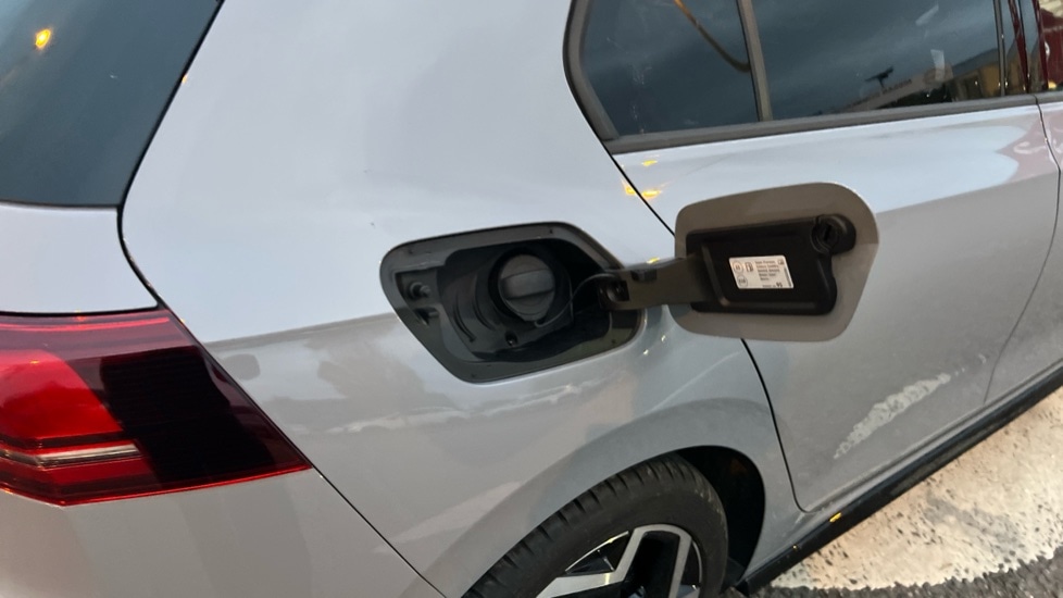 Used Volkswagen Golf 2025 for sale - 77067936: Photo 29