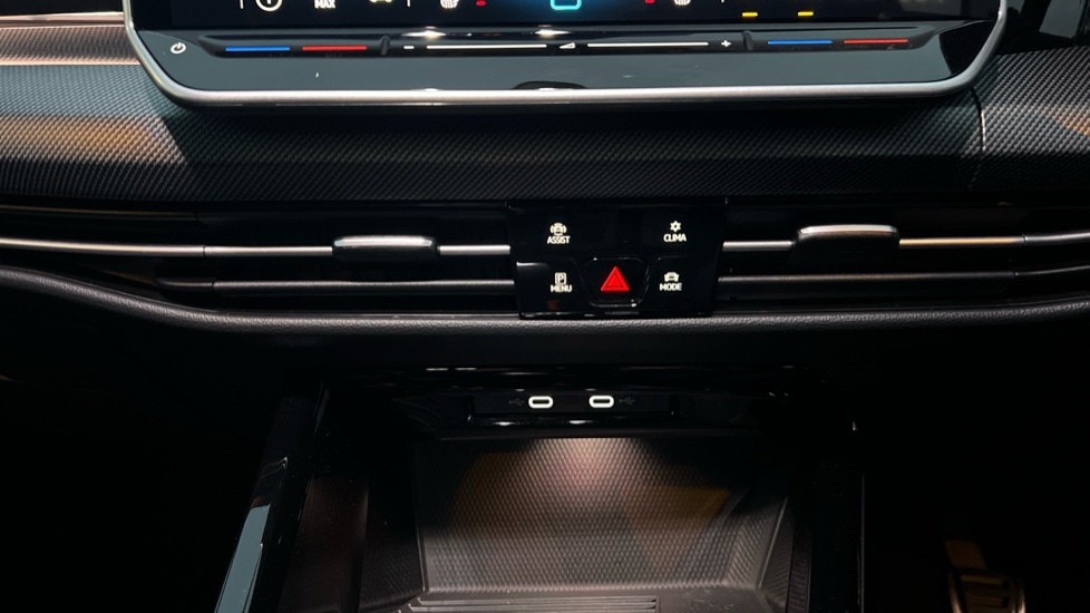 Used Volkswagen Golf 2025 for sale - 77067936: Photo 34