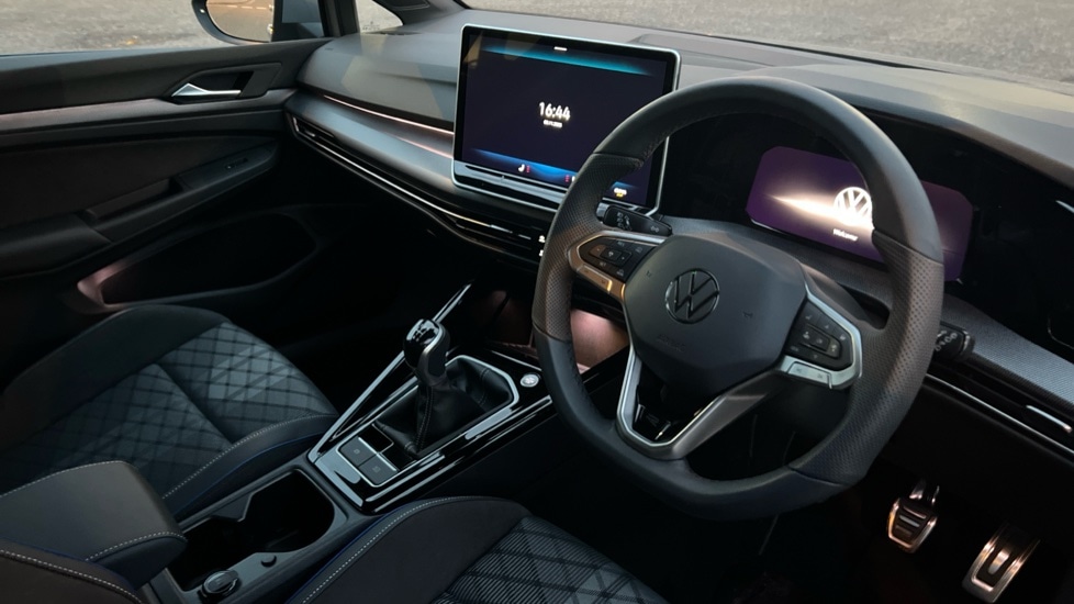 Used Volkswagen Golf 2025 for sale - 77067936: Photo 6