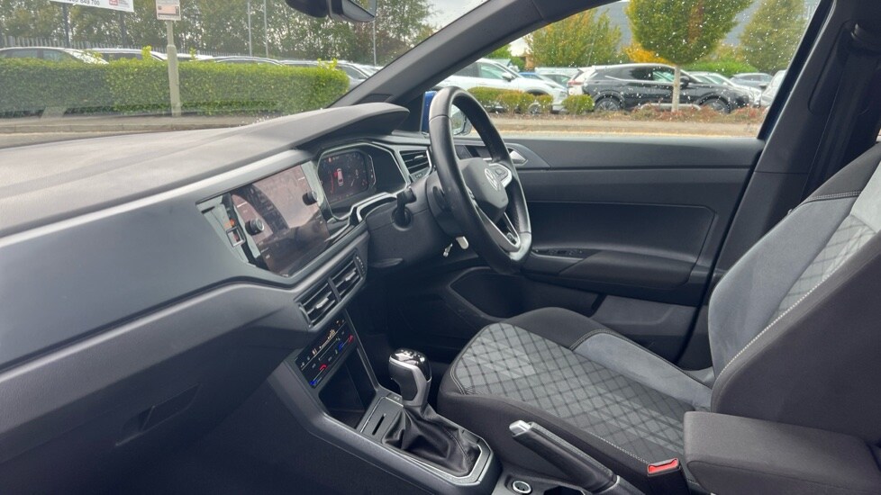 Used Volkswagen Polo 2024 for sale - 76297563: Photo 28