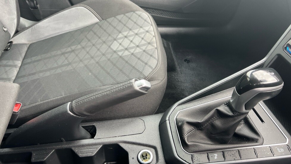 Used Volkswagen Polo 2024 for sale - 76297563: Photo 35