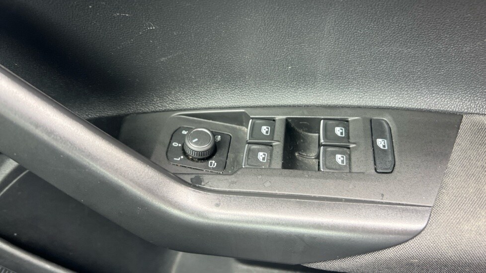 Used Volkswagen Polo 2024 for sale - 76297563: Photo 37