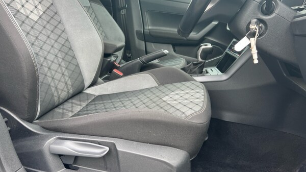 Used Volkswagen Polo 2024 for sale - 76297563: Photo 39