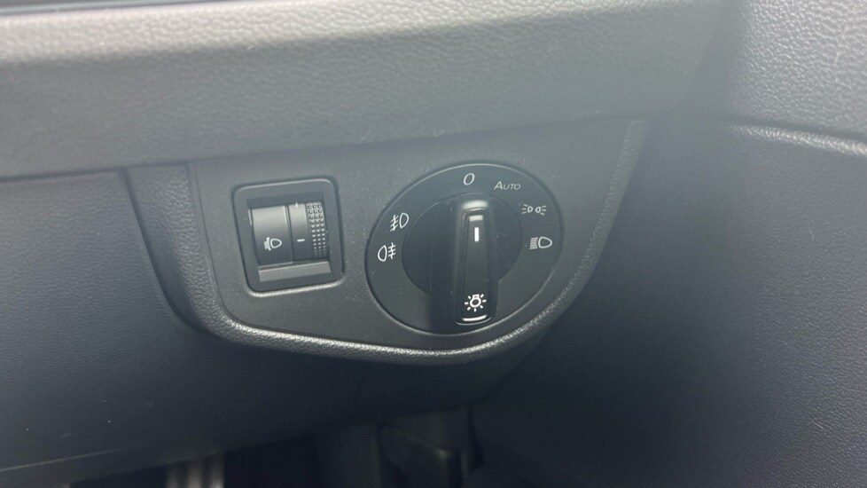 Used Volkswagen Polo 2024 for sale - 76297563: Photo 47