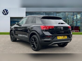 Used Volkswagen T-Roc 2020 for sale - 75698599: Photo