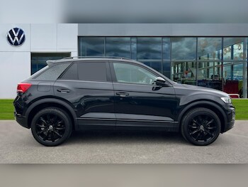 Used Volkswagen T-Roc 2020 for sale - 75698599: Photo