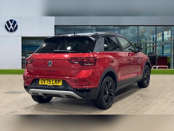 Used Volkswagen T-Roc 2025 for sale - 76927836: Photo