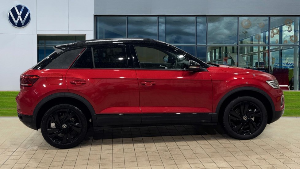 Used Volkswagen T-Roc 2025 for sale - 76927836: Photo 9