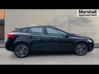 Used Volvo V40 2019 for sale - 75032672: Photo