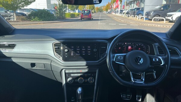Used Volkswagen T-Roc 2021 for sale - 76067043: Photo 12