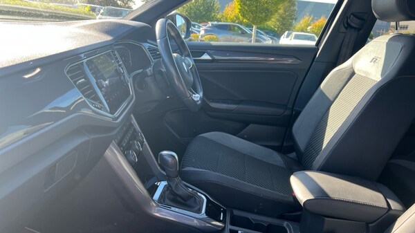 Used Volkswagen T-Roc 2021 for sale - 76067043: Photo 28
