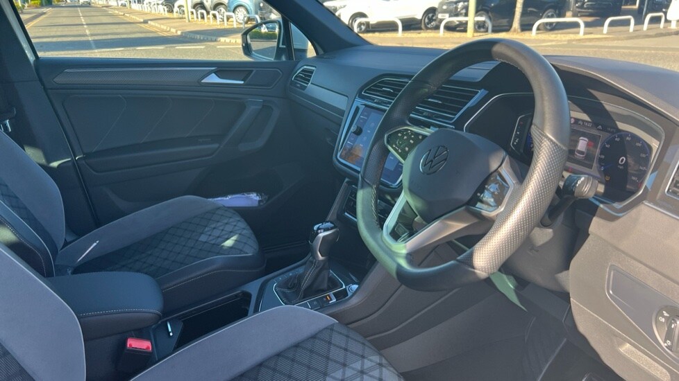 Used Volkswagen Tiguan 2022 for sale - 76067102: Photo 26