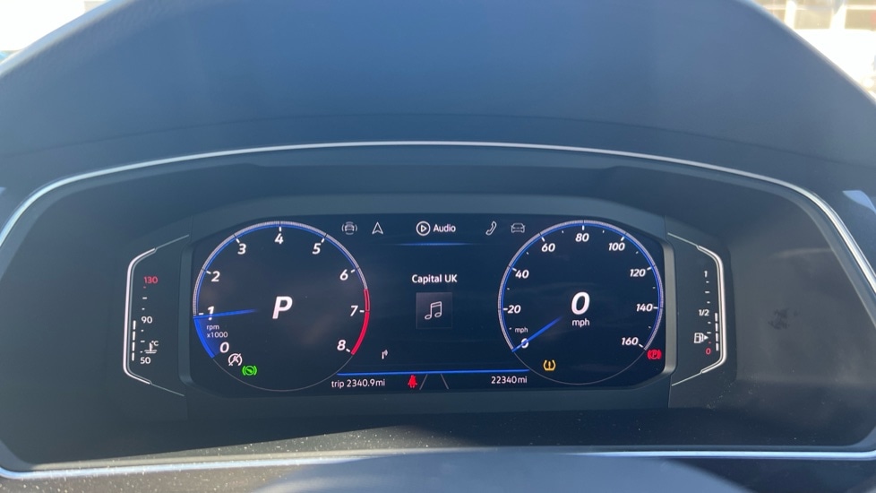 Used Volkswagen Tiguan 2022 for sale - 76067102: Photo 43