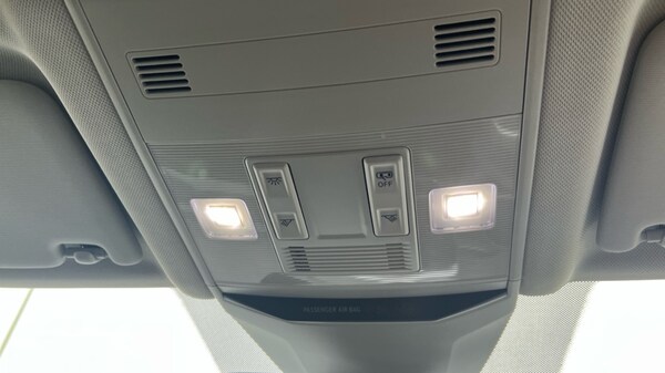 Used Volkswagen T-Roc 2022 for sale - 76140102: Photo 38