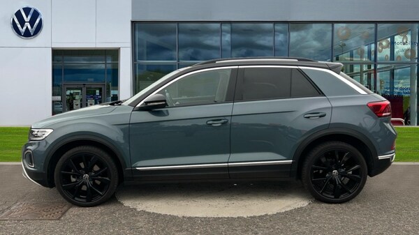 Used Volkswagen T-Roc 2022 for sale - 76140102: Photo 9