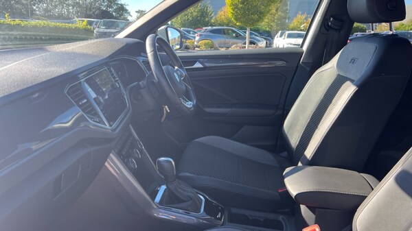 Used Volkswagen T-Roc 2021 for sale - 76067044: Photo 28