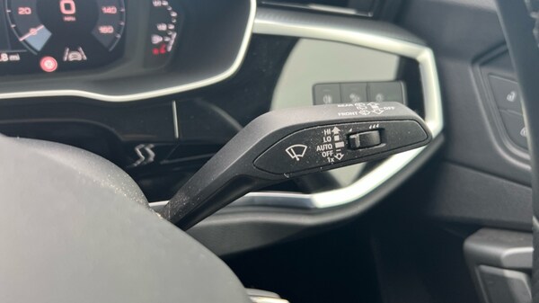 Used Audi Q3 2022 for sale - 76112050: Photo 32