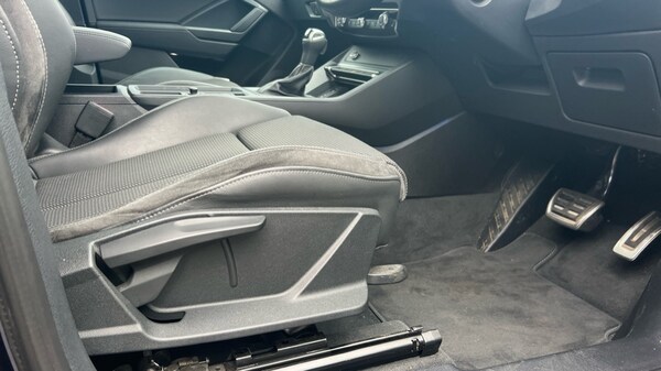 Used Audi Q3 2022 for sale - 76112050: Photo 39