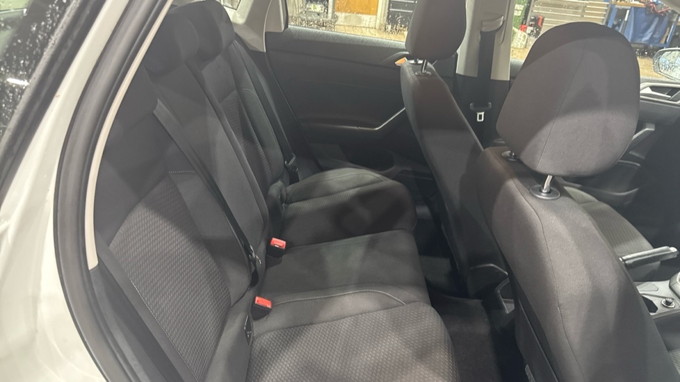 Used Volkswagen Polo 2018 for sale - 76983988: Photo 15